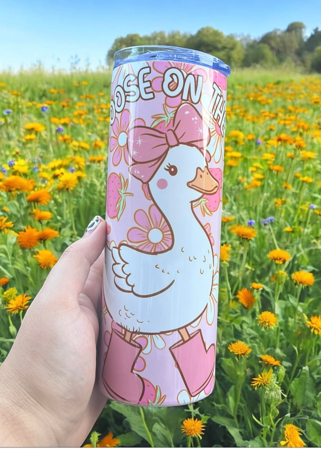 Goose On The Loose Tumbler